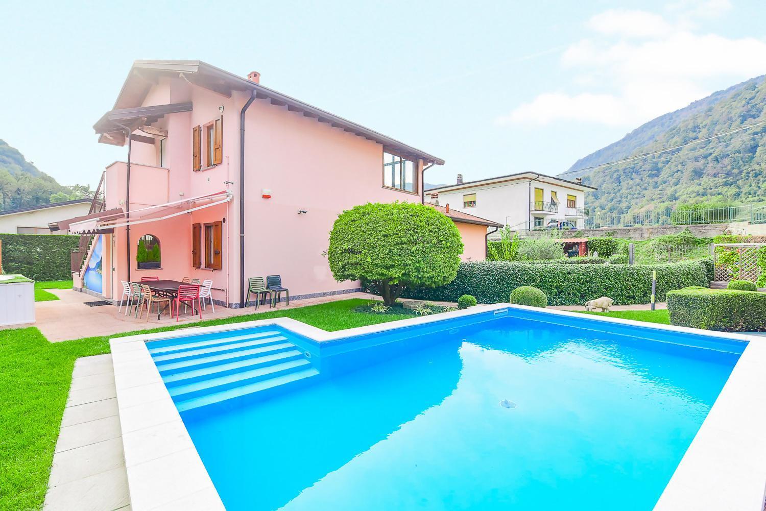 Jane E Jolie Holiday Home Private Swimming Pool Valbrona Екстер'єр фото